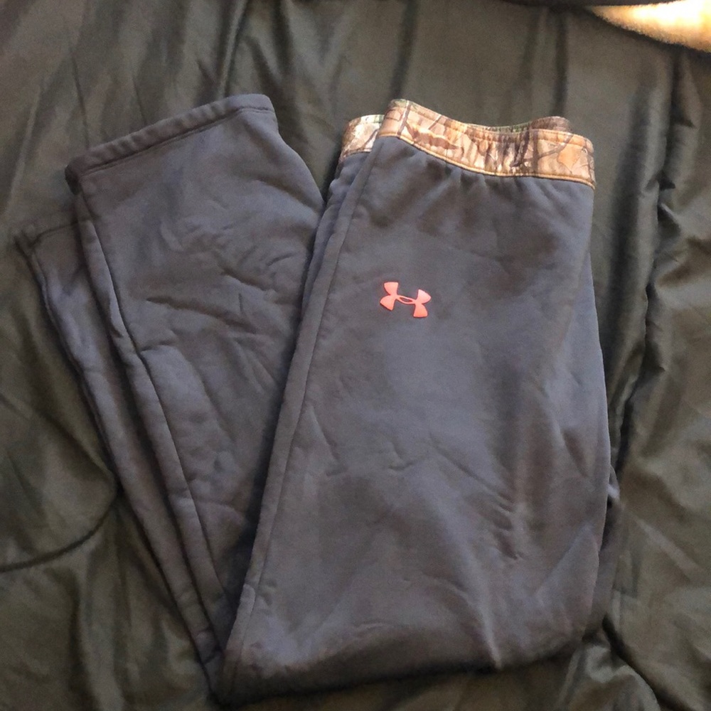 Women’s Under Armor YXL sweatpants